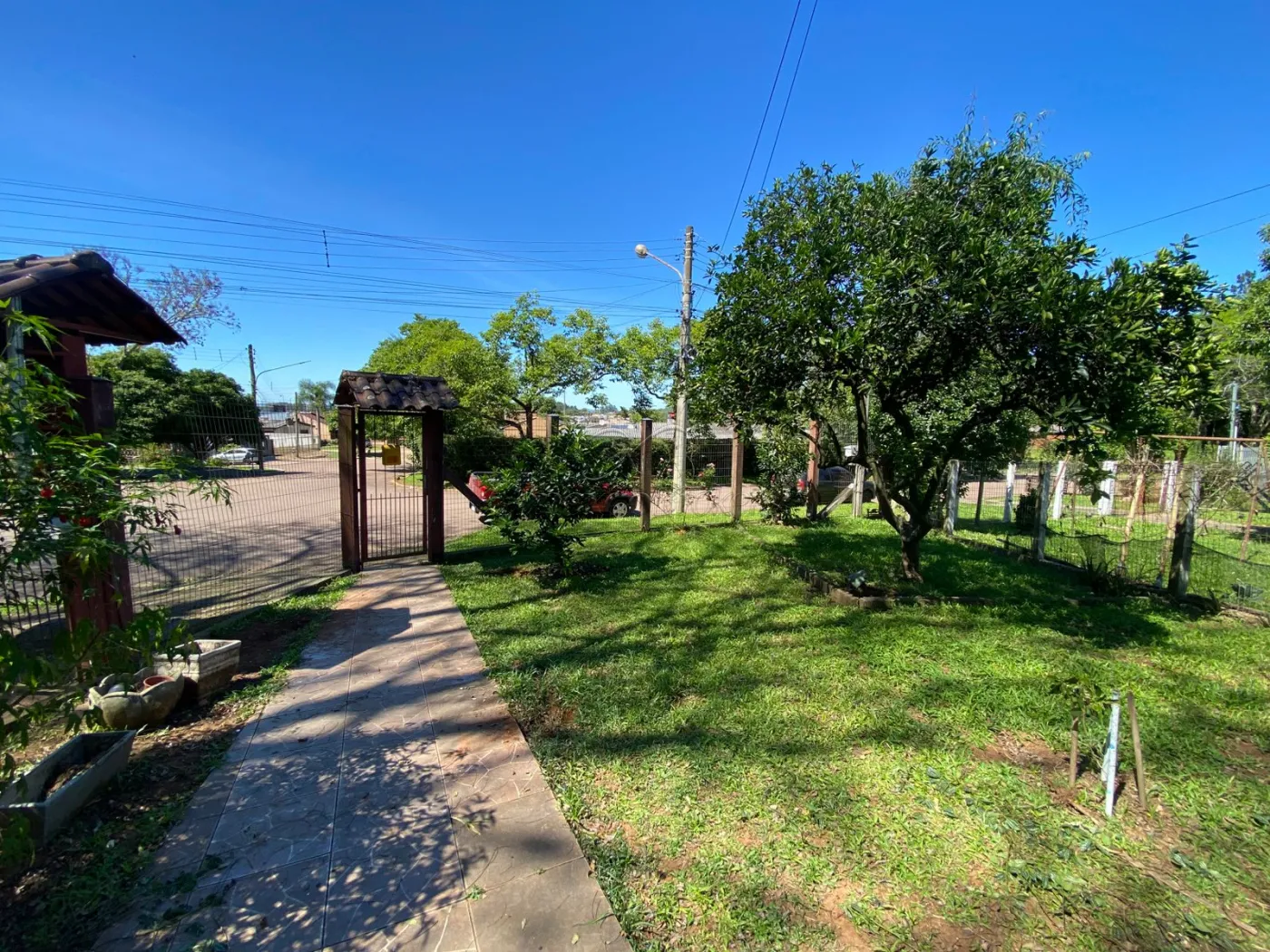Alugar Casa / Padrão em Charqueadas R$ 1.500,00 - Foto 6