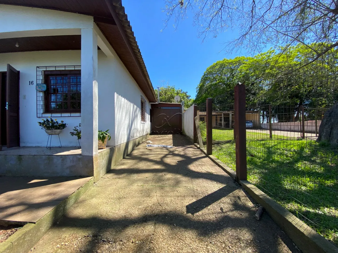 Alugar Casa / Padrão em Charqueadas R$ 1.500,00 - Foto 3