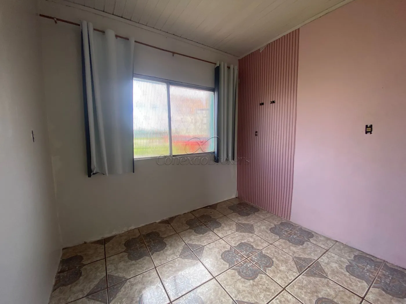 Alugar Casa / Padrão em Charqueadas R$ 1.000,00 - Foto 10