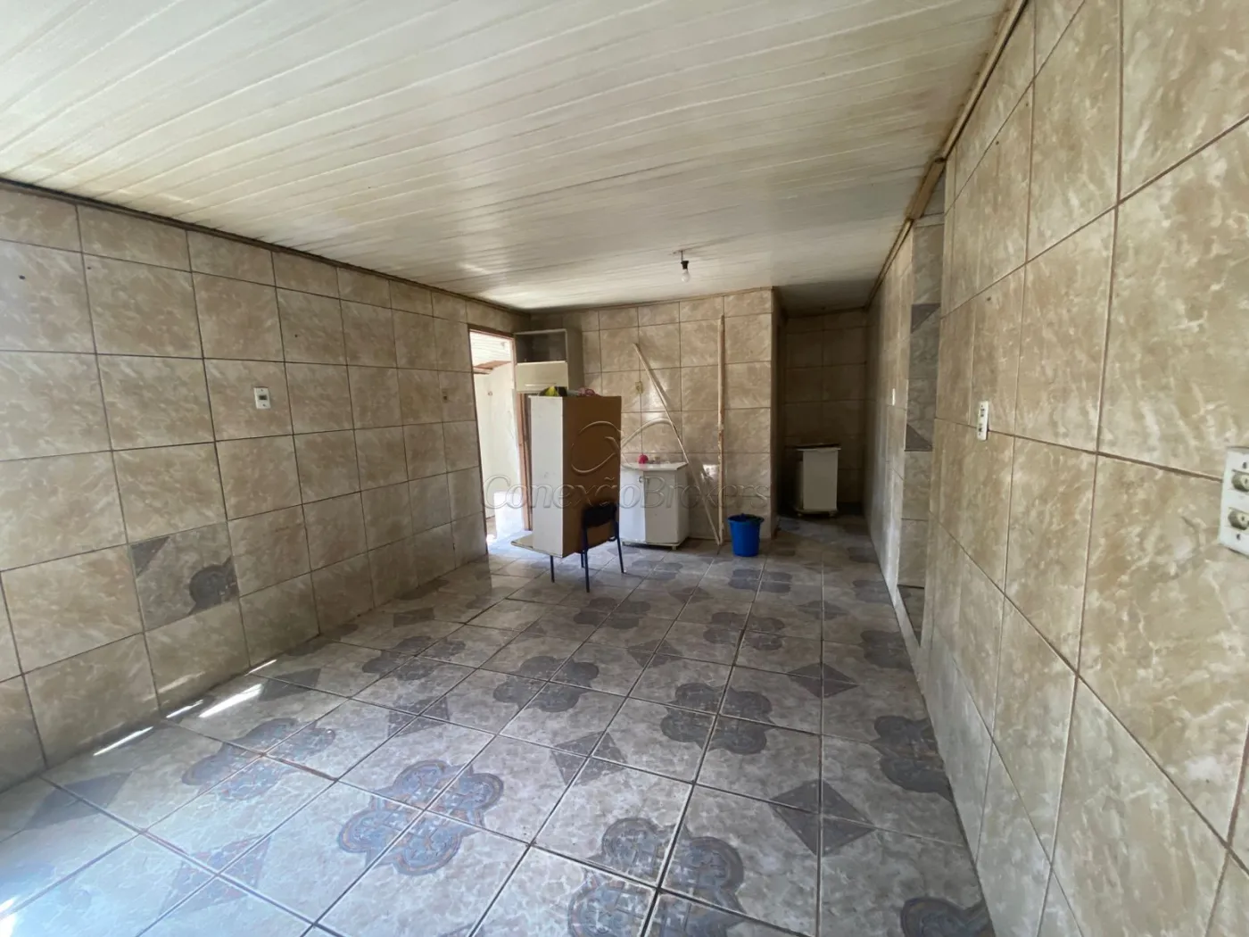 Alugar Casa / Padrão em Charqueadas R$ 1.000,00 - Foto 7
