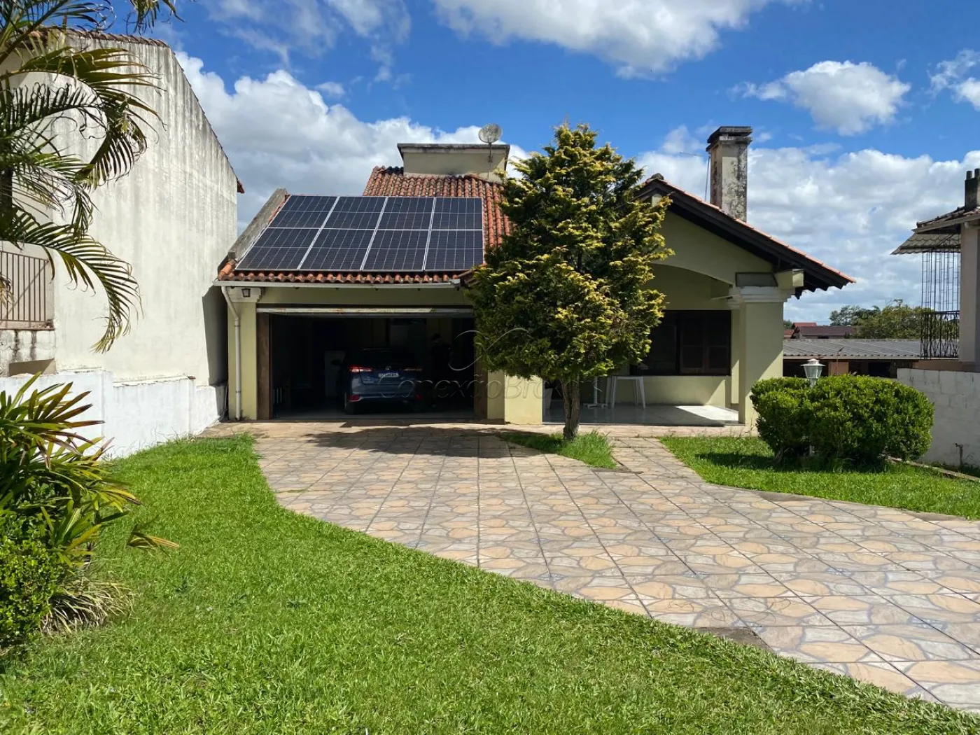 Comprar Casa / Padrão em São Jerônimo R$ 880.000,00 - Foto 1