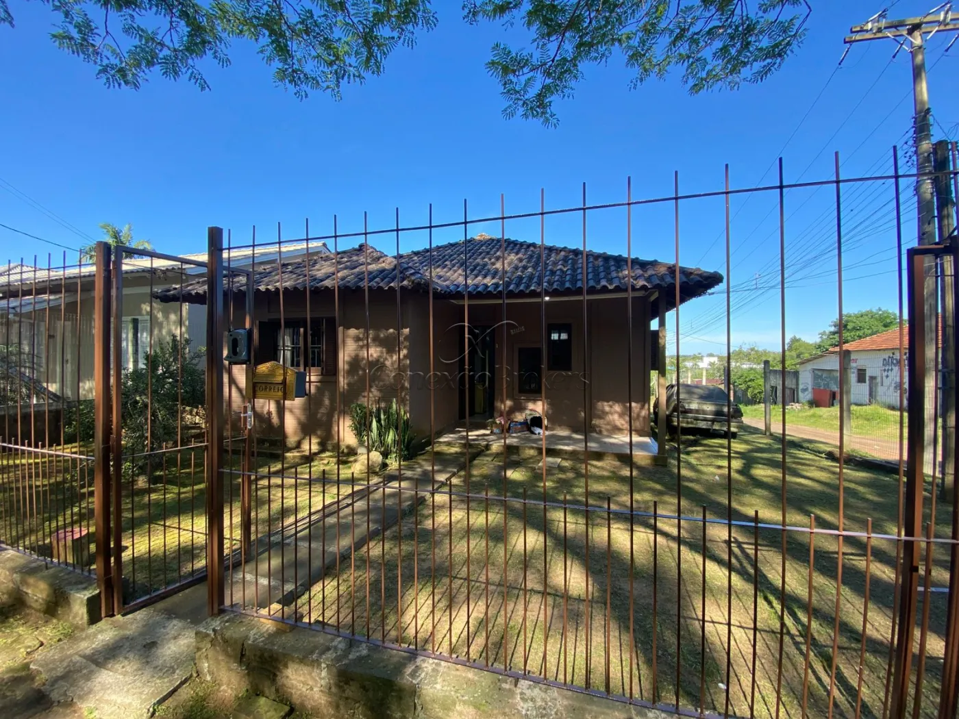 Comprar Casa / Padrão em São Jerônimo R$ 290.000,00 - Foto 2
